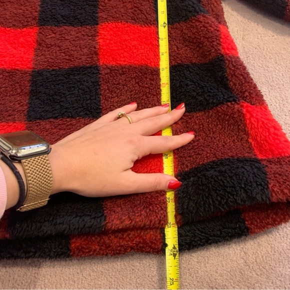 The Loft | NWT Petite Buffalo Plaid Mock Neck Sherpa Top XS - Picture 5 of 8